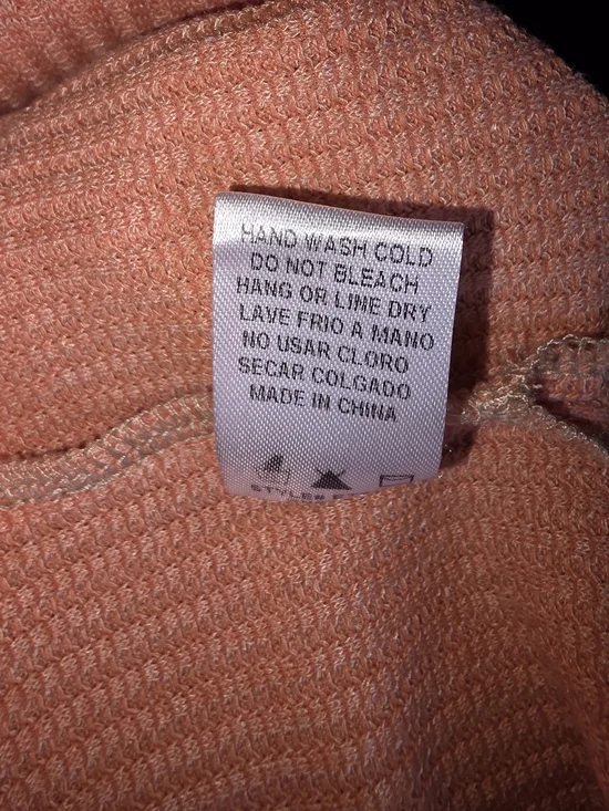 easel Colorblock V-Neck Tunic in Cream, Tan & Coral Pink - Picture 5 of 7